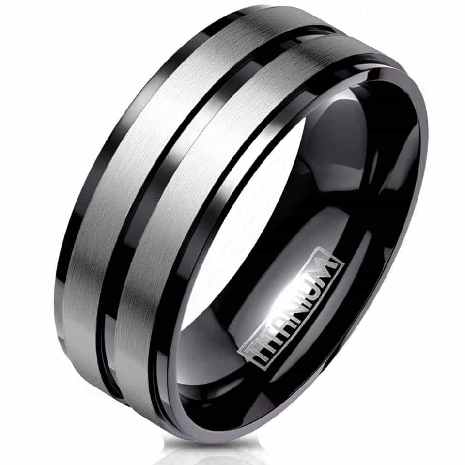 Herren-Ring aus Titan.