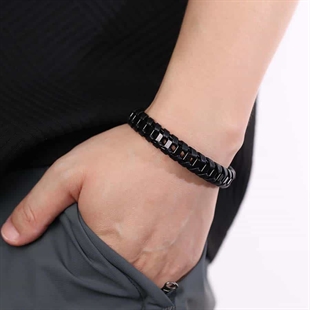 Schwarzes Nizal-Armband aus Stahl und Faserleder