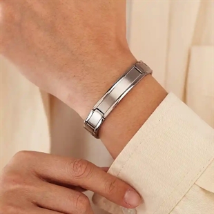 Twelve Stahl Herrenarmband