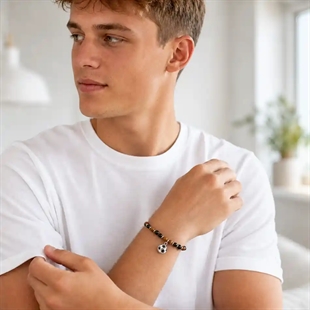 Fußballarmband mit Naturperlen und Stahlfußball