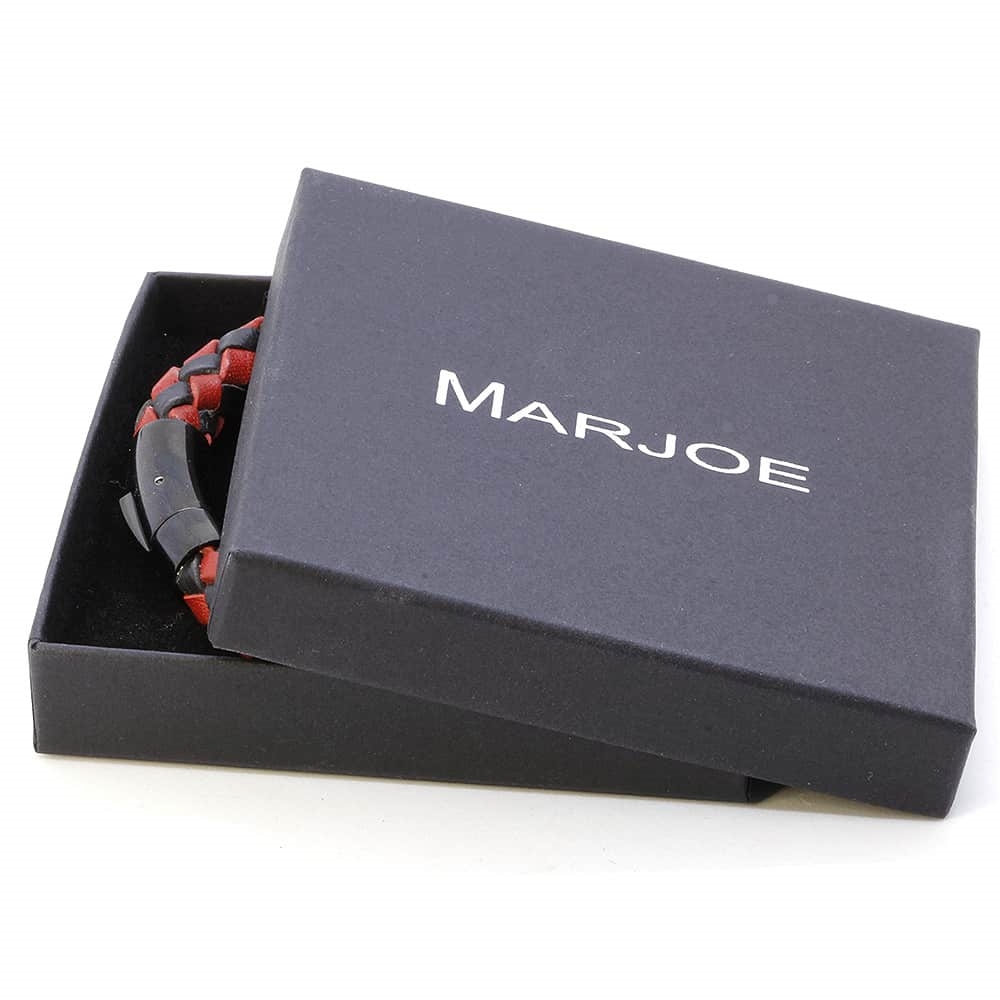 Tiefrotes und schwarzes Lederarmband für Männer aus dem Shop Marjoe