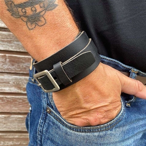 Schwarzes BOKK-Lederarmband deluxe