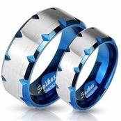 "Blau" - Ring aus rostfreiem Stahl.