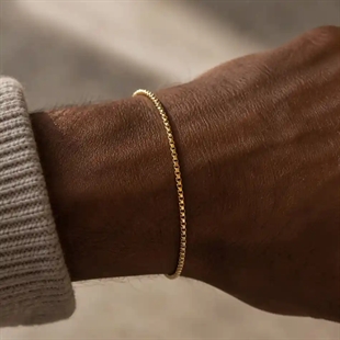 Gold Armband Mann