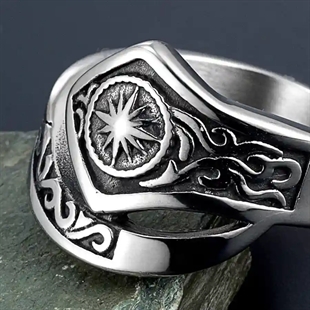 Herrenring aus 316L Edelstahl mit nordischem Sternsymbol