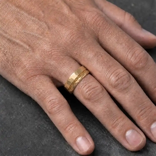 Aurelio–PVD-vergoldeter Wolframring