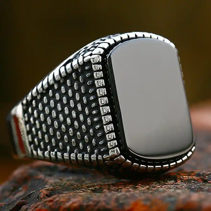 Brazer Herrenring mit großem Onyx