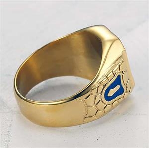 Ring mit blauem Band aus Titan und blauem Mantel