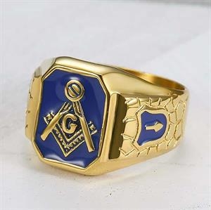 Ring mit blauem Band aus Titan und blauem Mantel