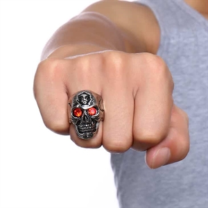 Rotes Auge Totenkopf - Biker Ring