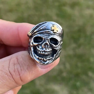 Totenkopfringe für Männer