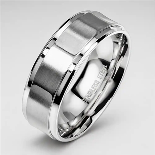 SteelXX Herrenring aus Edelstahl.