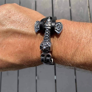 Thors-Hammer-Armband aus Stahl